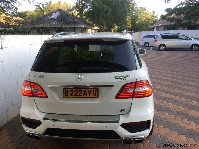 Mercedes-Benz ML63 in Botswana