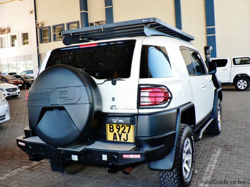 Toyota FJ Cruiser in Botswana