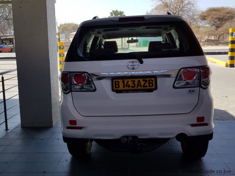 Toyota Fortuner 2.5 4x2 Auto in Botswana