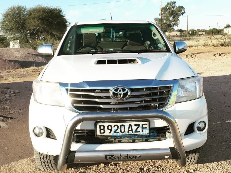 Toyota Hilux 3.0 D4D 2x4 in Botswana