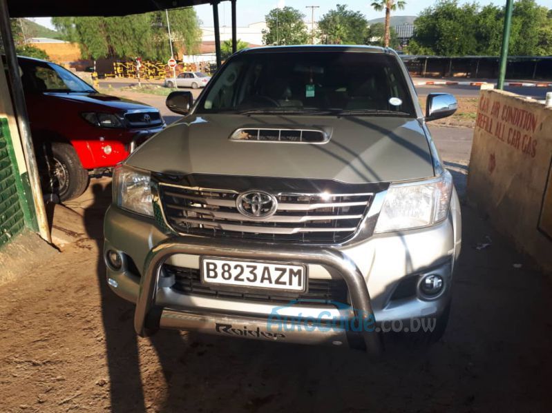 Toyota Hilux Raider 3.0 D4D in Botswana