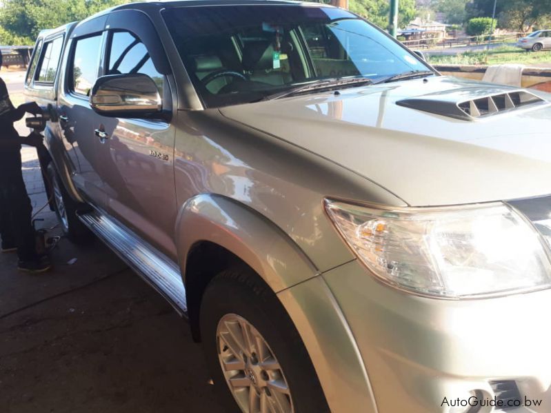 Toyota Hilux Raider 3.0 D4D in Botswana