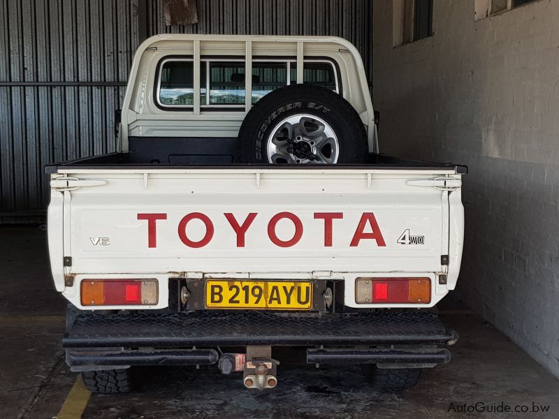 Toyota LANDCRUISER 4.0 V6 in Botswana