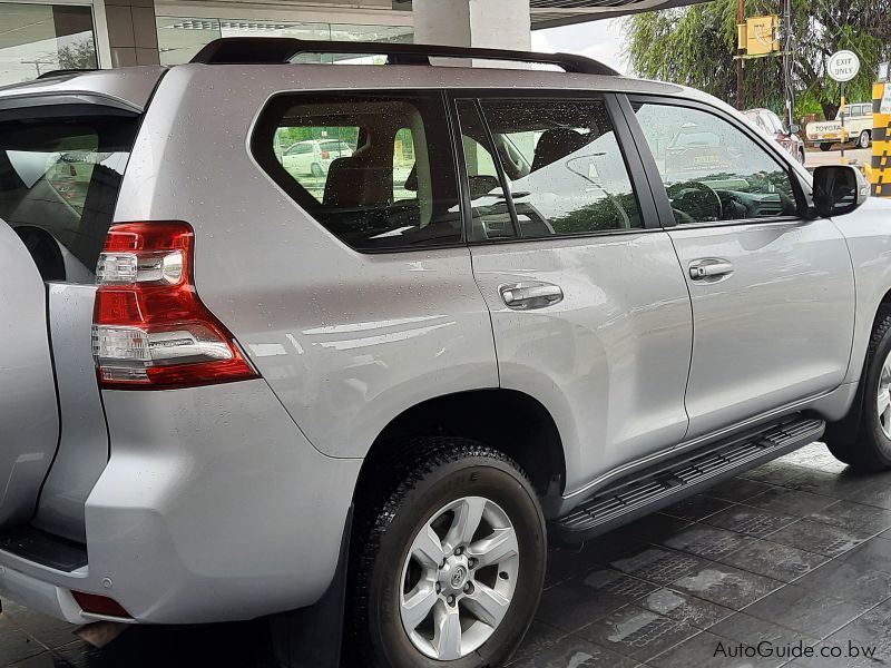 Toyota Prado 3.0 D4D TX in Botswana