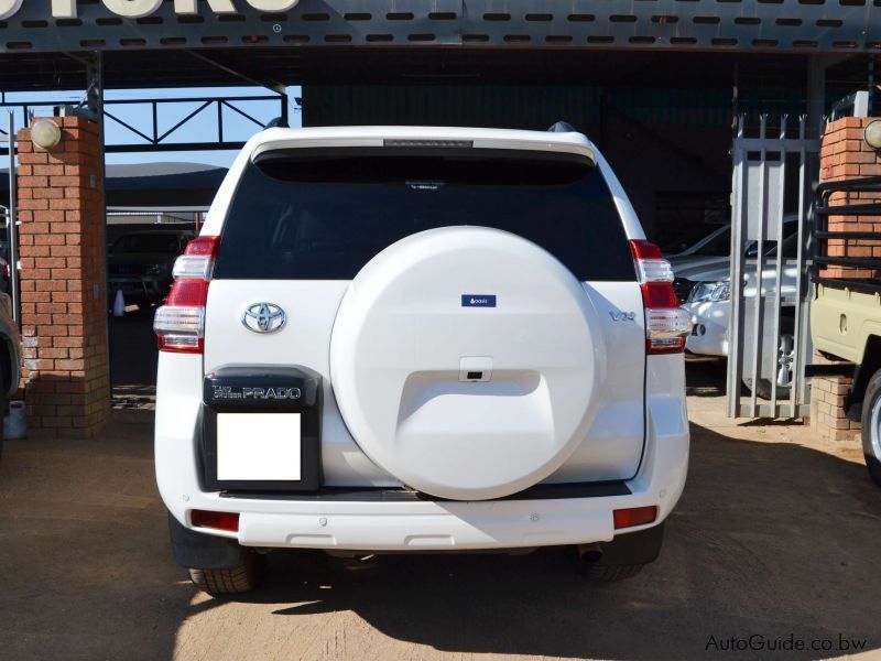 Toyota Prado VX in Botswana