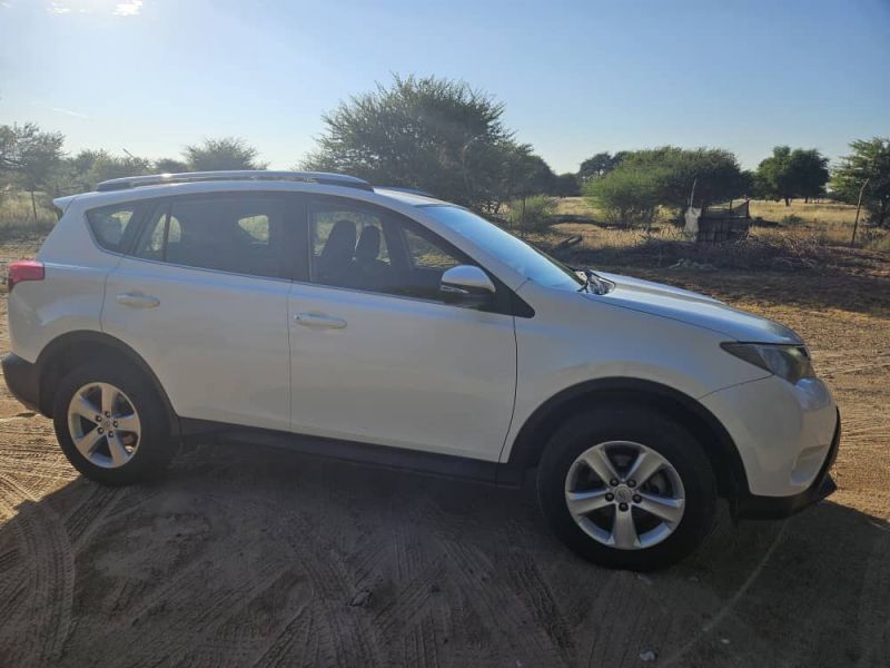 Used Toyota Rav 4 | 2014 Rav 4 for sale | Kang Toyota Rav 4 sales ...