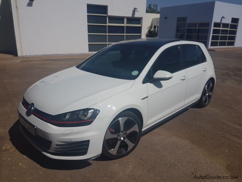 Volkswagen GOLF 7 GTI in Botswana