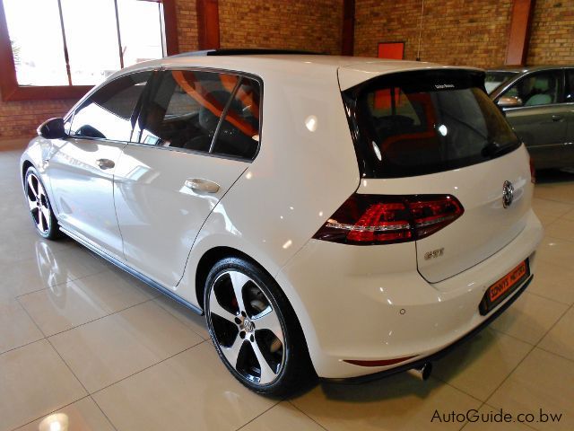 Volkswagen Golf 7 GTi in Botswana