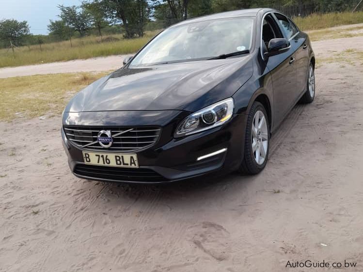 Volvo S60 Driv-E T4 in Botswana