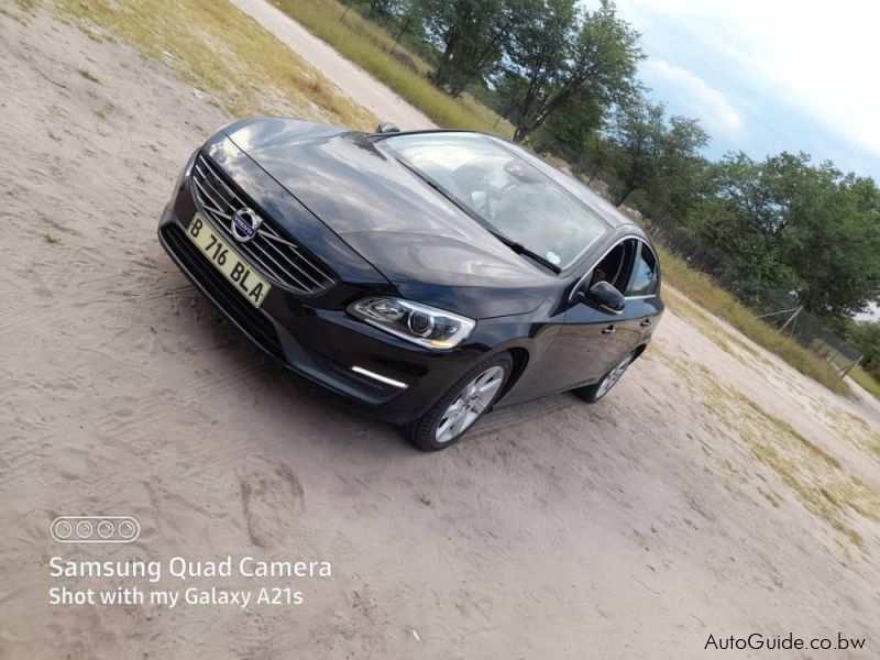 Volvo S60 Driv-E T4 in Botswana