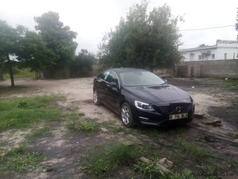 Volvo S60 Driv-E in Botswana