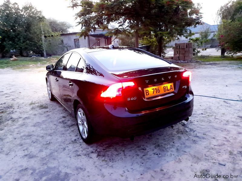 Volvo S60 Driv-E in Botswana