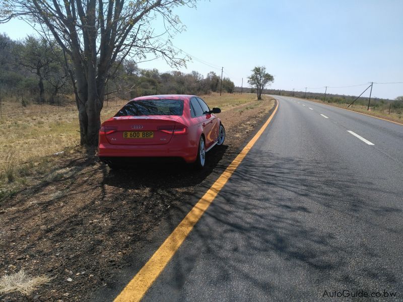 Audi A4 1.8 TFSI in Botswana