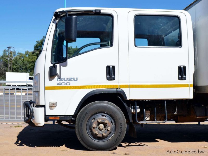 Isuzu 400 Double Cab Drop Side in Botswana