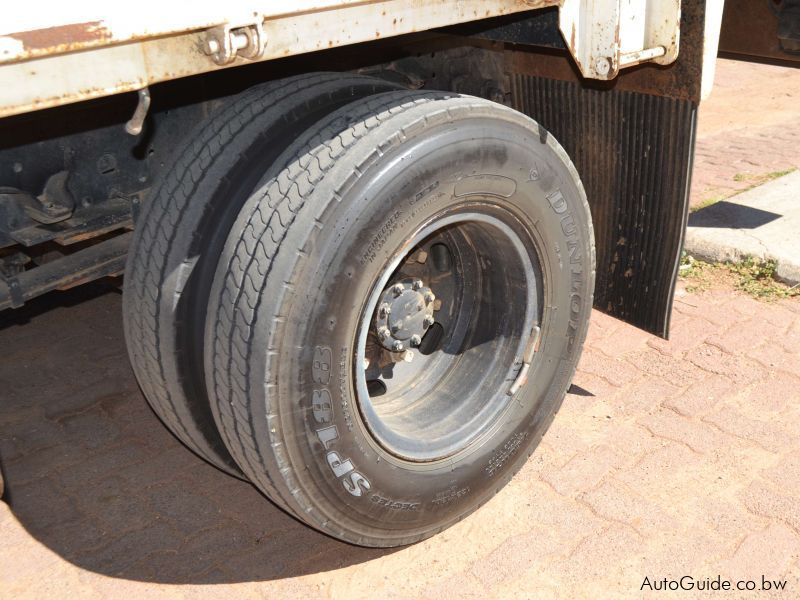 Isuzu 400 Double Cab Drop Side in Botswana