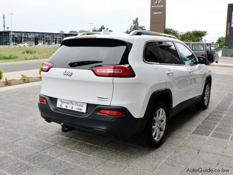 Jeep Cherokee Longitude in Botswana