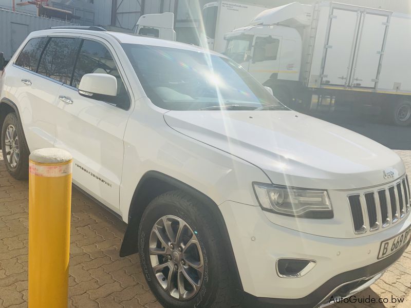 Jeep G/CHEROKEE   in Botswana