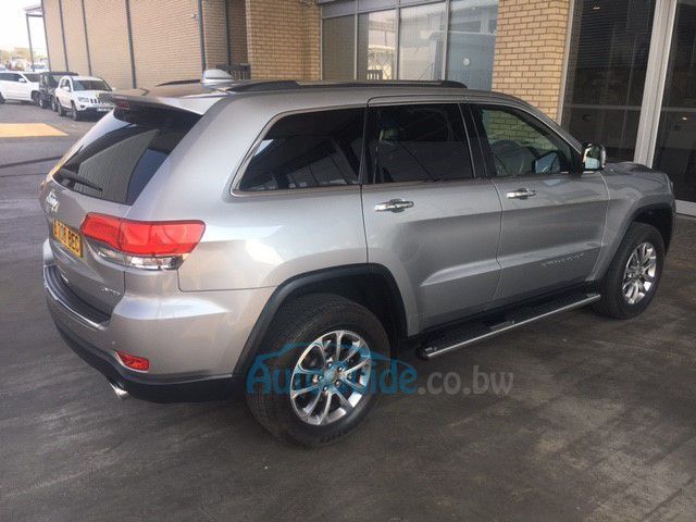 Jeep Grand Cherokee 3.6L Limited   in Botswana