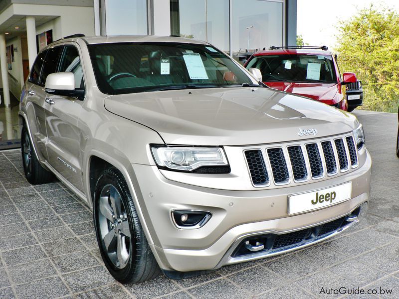 Jeep Grand Cherokee Overland in Botswana