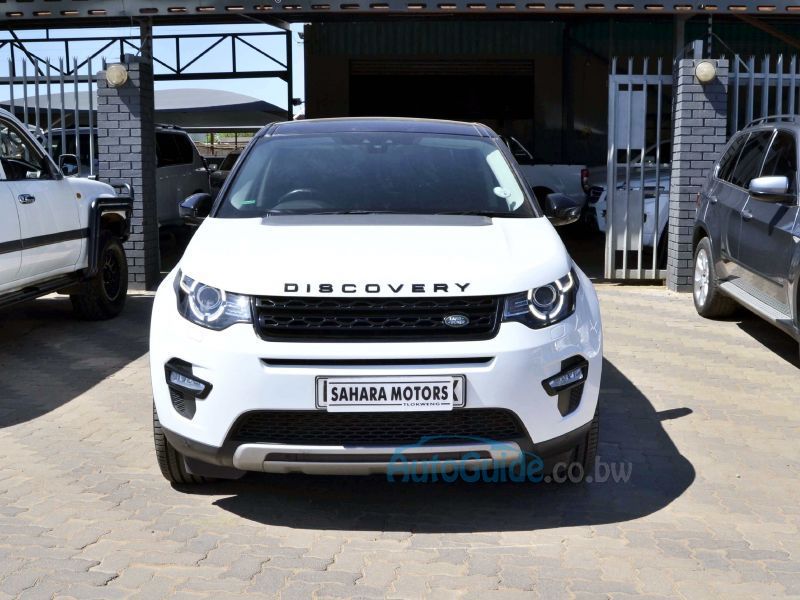 Land Rover Discovery Sport HSE S04 in Botswana