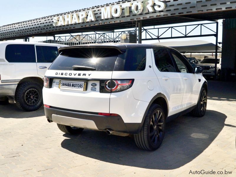 Land Rover Discovery Sport HSE S04 in Botswana