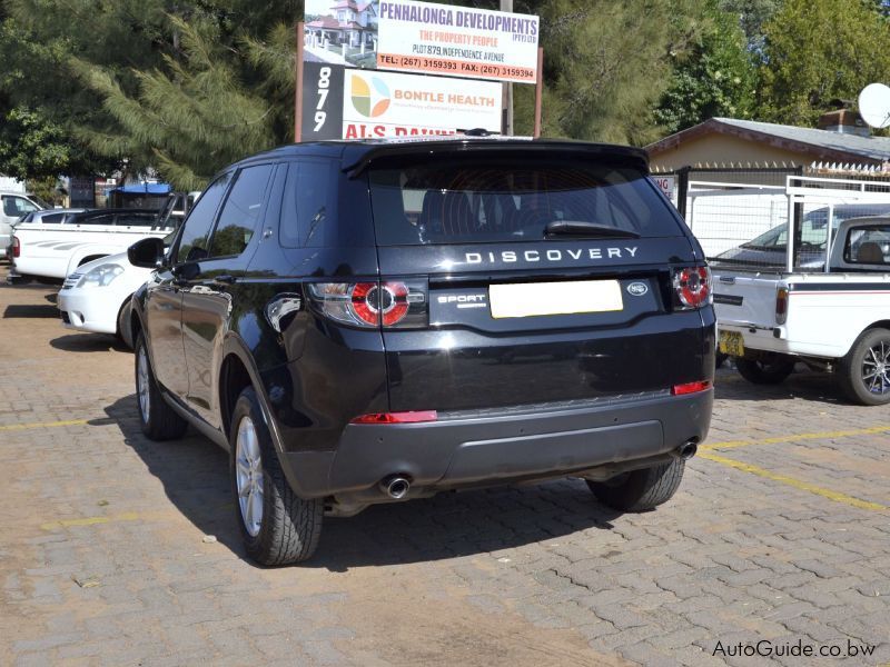 Land Rover Discovery Sport SD4 in Botswana