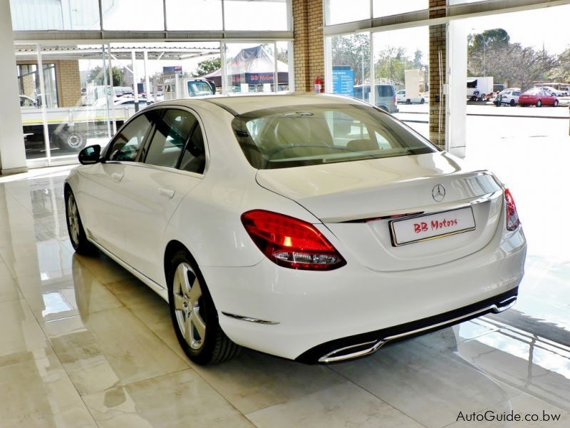 Mercedes-Benz C180 in Botswana