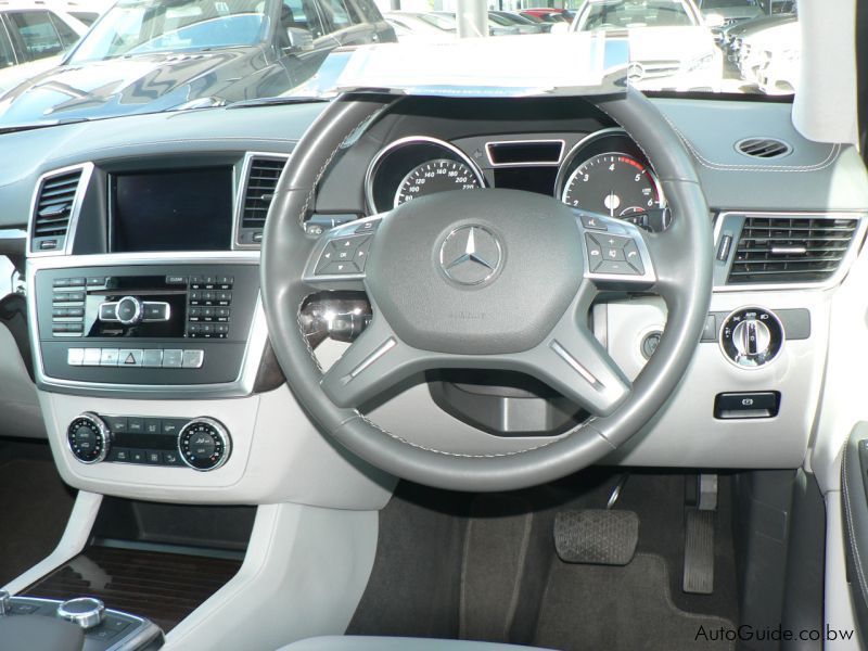 Mercedes-Benz GL 350 Bluetec in Botswana