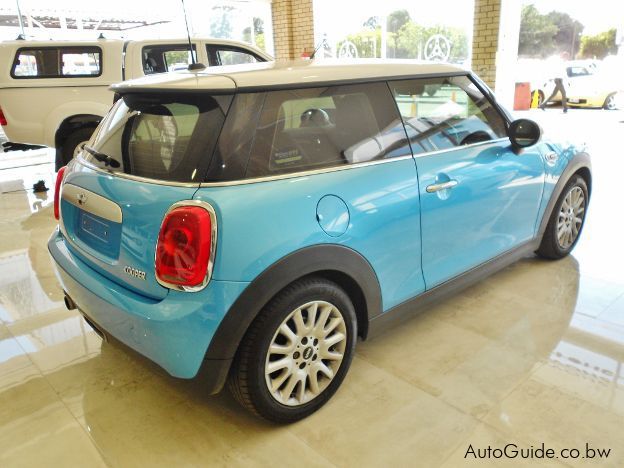 Mini Cooper in Botswana