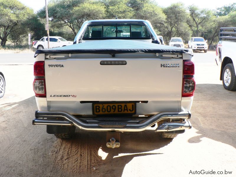 Toyota Hilux Legend 45 in Botswana