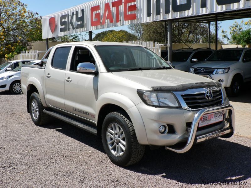 Toyota Hilux vvti Legend 45 in Botswana