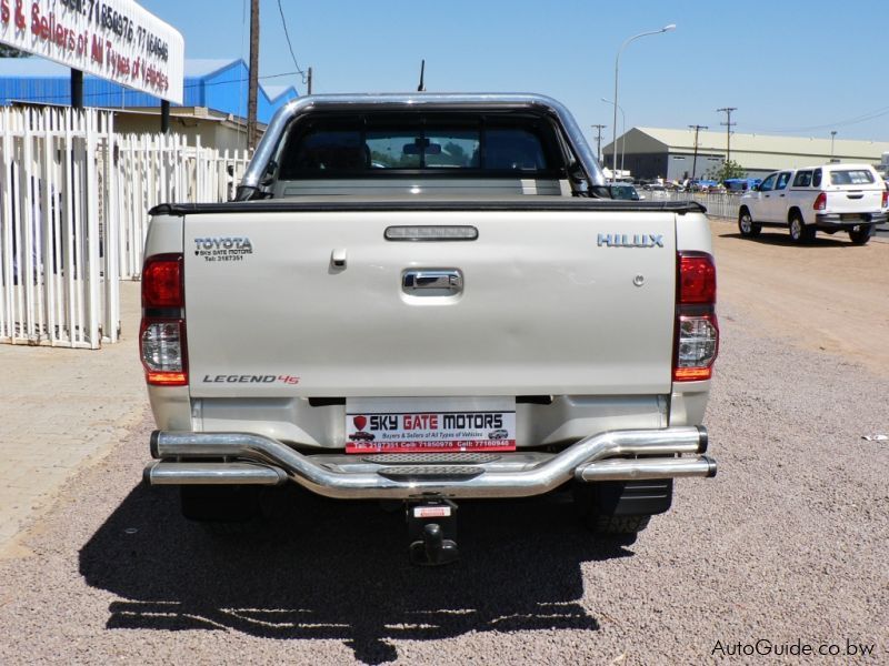 Toyota Hilux vvti Legend 45 in Botswana