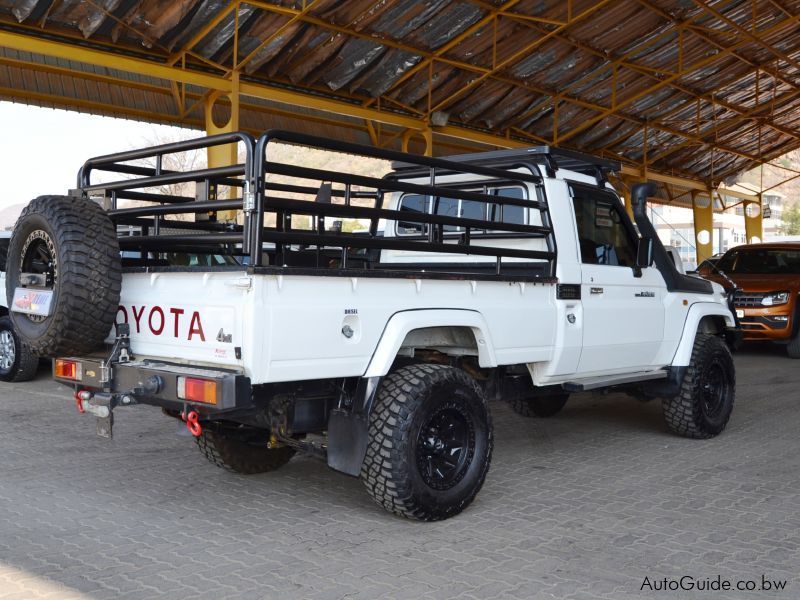 Toyota Land Cruiser in Botswana