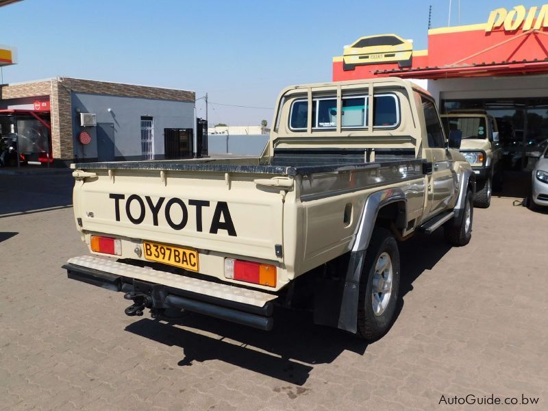 Toyota Land Cruiser in Botswana