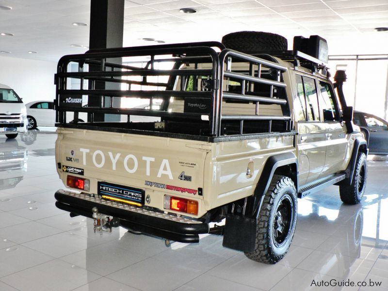 Used Toyota Land Cruiser LX V8 2015 Land Cruiser LX V8 for sale Gaborone Toyota Land Cruiser