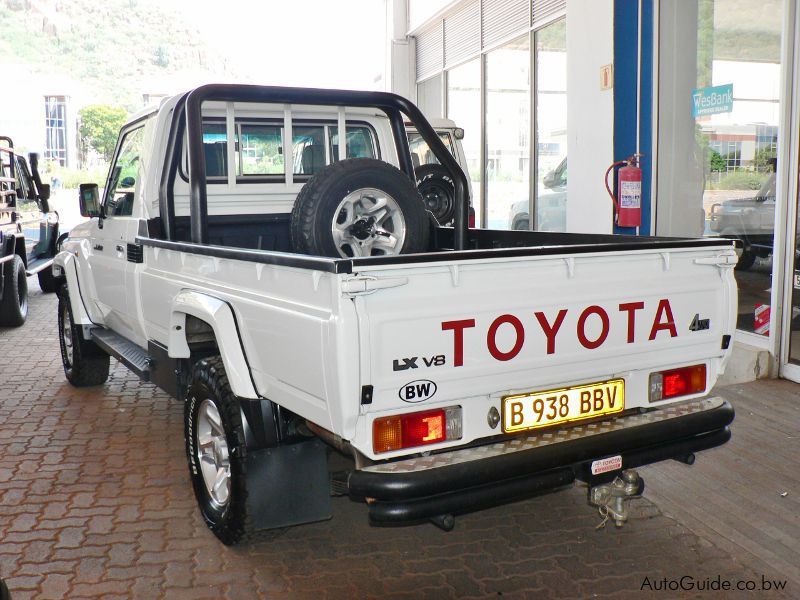 Toyota Land Cruiser TD V8 in Botswana
