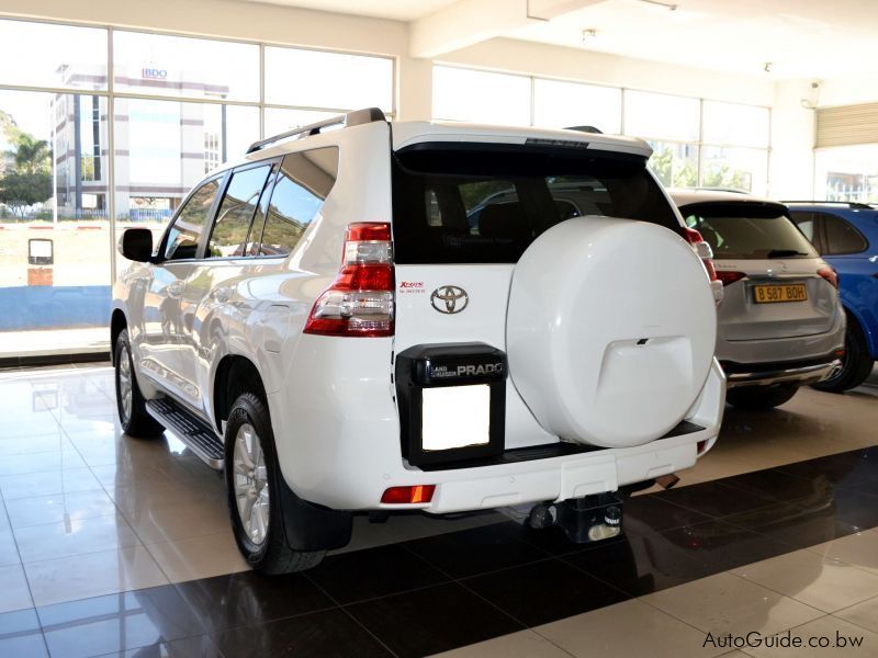 Toyota Prado VX V6 in Botswana