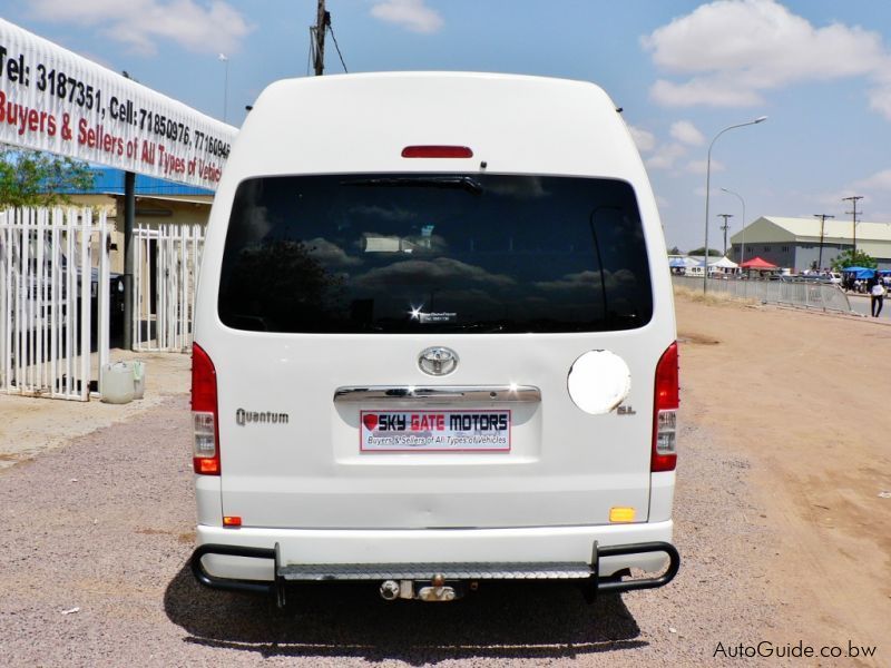 Toyota Quantum GL in Botswana