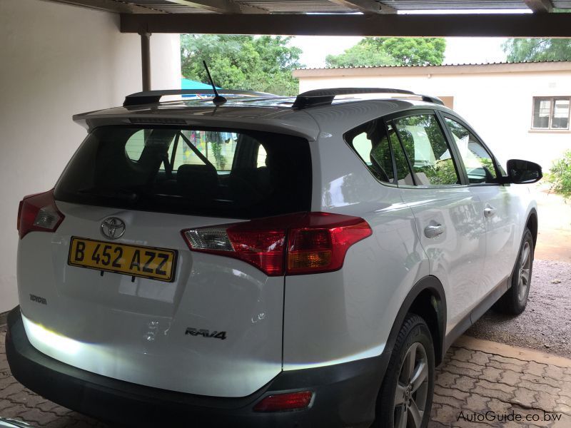 Toyota Rav4 in Botswana