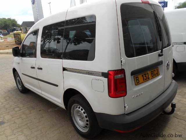 Volkswagen Caddy Crew Bus in Botswana