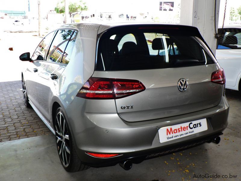 Volkswagen Golf 7 GTi in Botswana