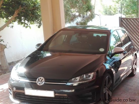 Volkswagen Golf 7R in Botswana