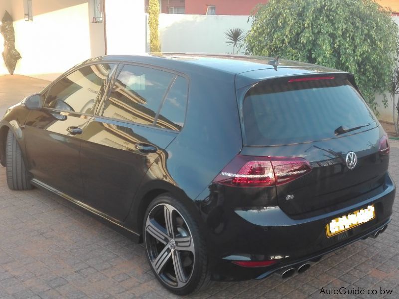 Volkswagen Golf 7R in Botswana