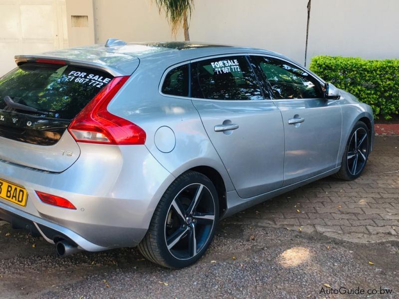 Volvo T3 R-Design in Botswana