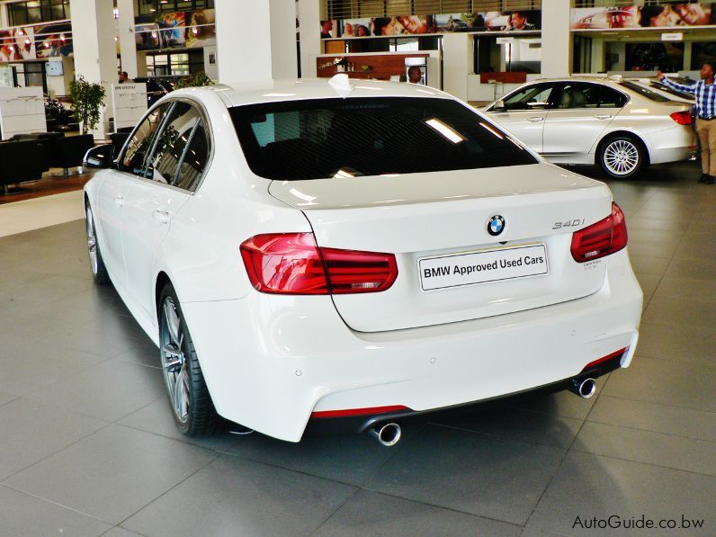 BMW 340i in Botswana