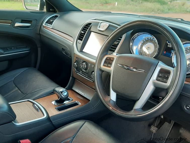 Chrysler 300C in Botswana