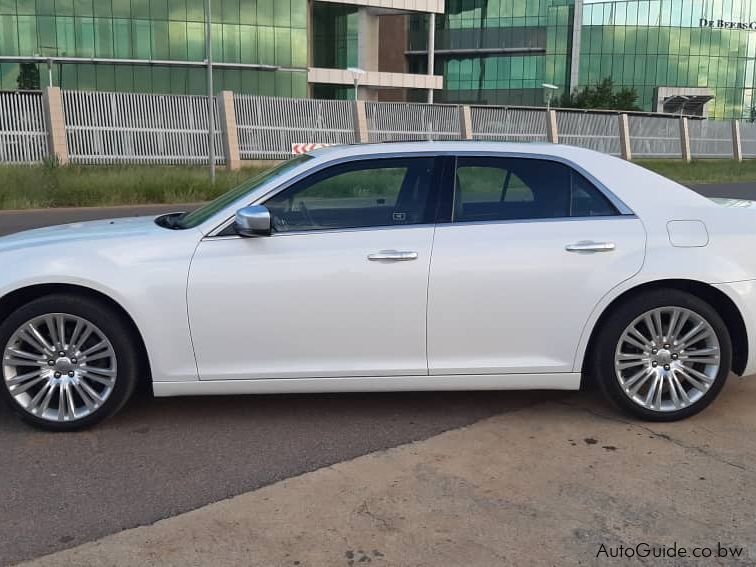 Chrysler 300C in Botswana