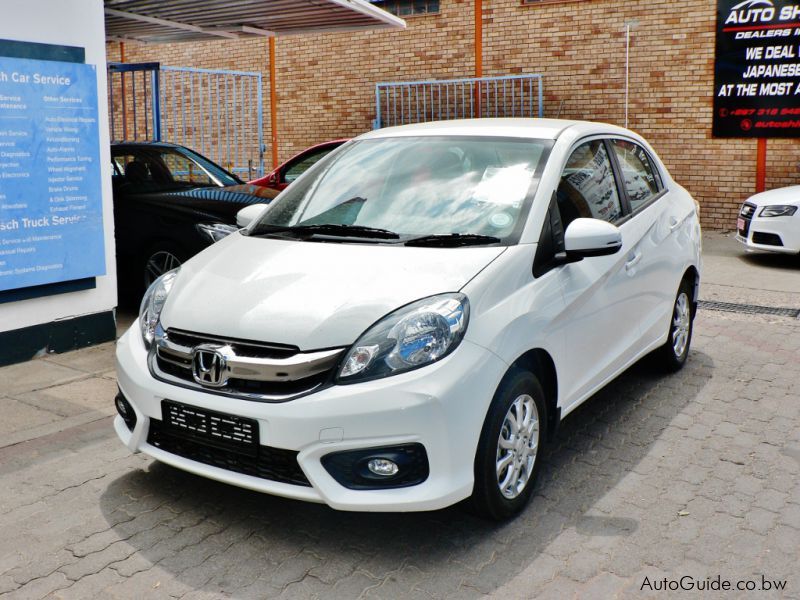 Honda Brio Amaze i-vtec in Botswana