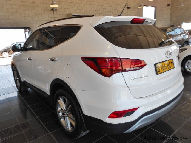 Hyundai Santafe 7 Seater in Botswana