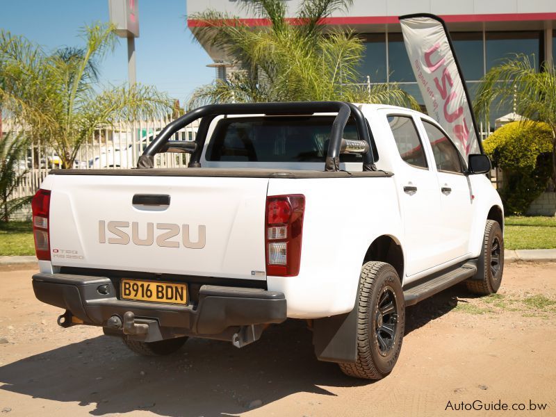 Isuzu KB 250 Hi Rider in Botswana